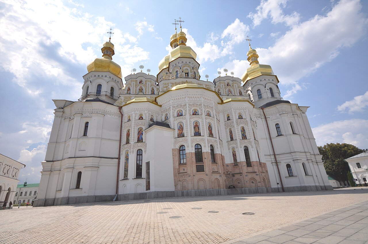 Cathedral of the Dormition - Kiev Pechersk Lavra (8600768875) — free Wikimedia Commons media