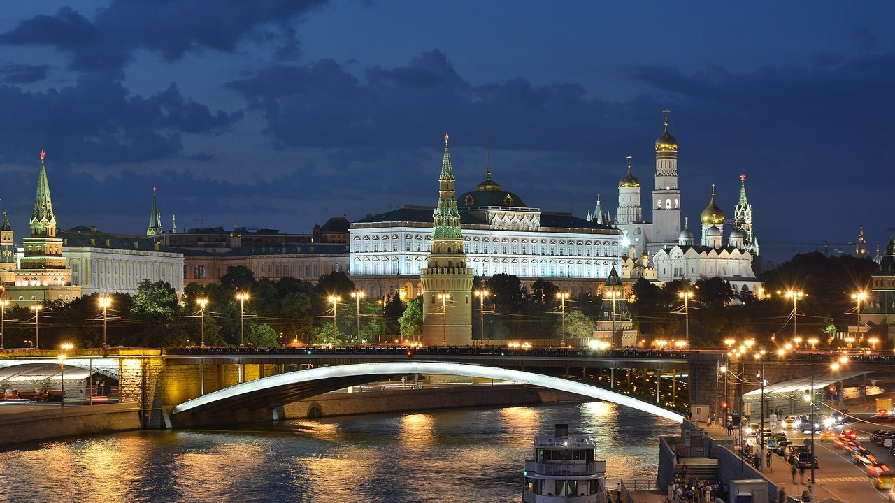 Stand-in: 2015 file photo of the Moscow Kremlin and Bolshoy Kamenny Bridge at dusk, not a photo of Tuesday’s drone attack